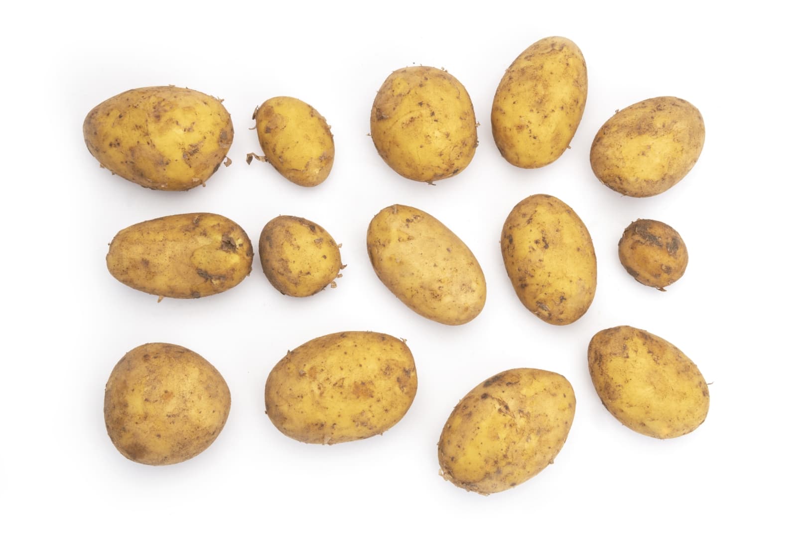 pic-multiple-potatoes-on-white-background-1624x1083